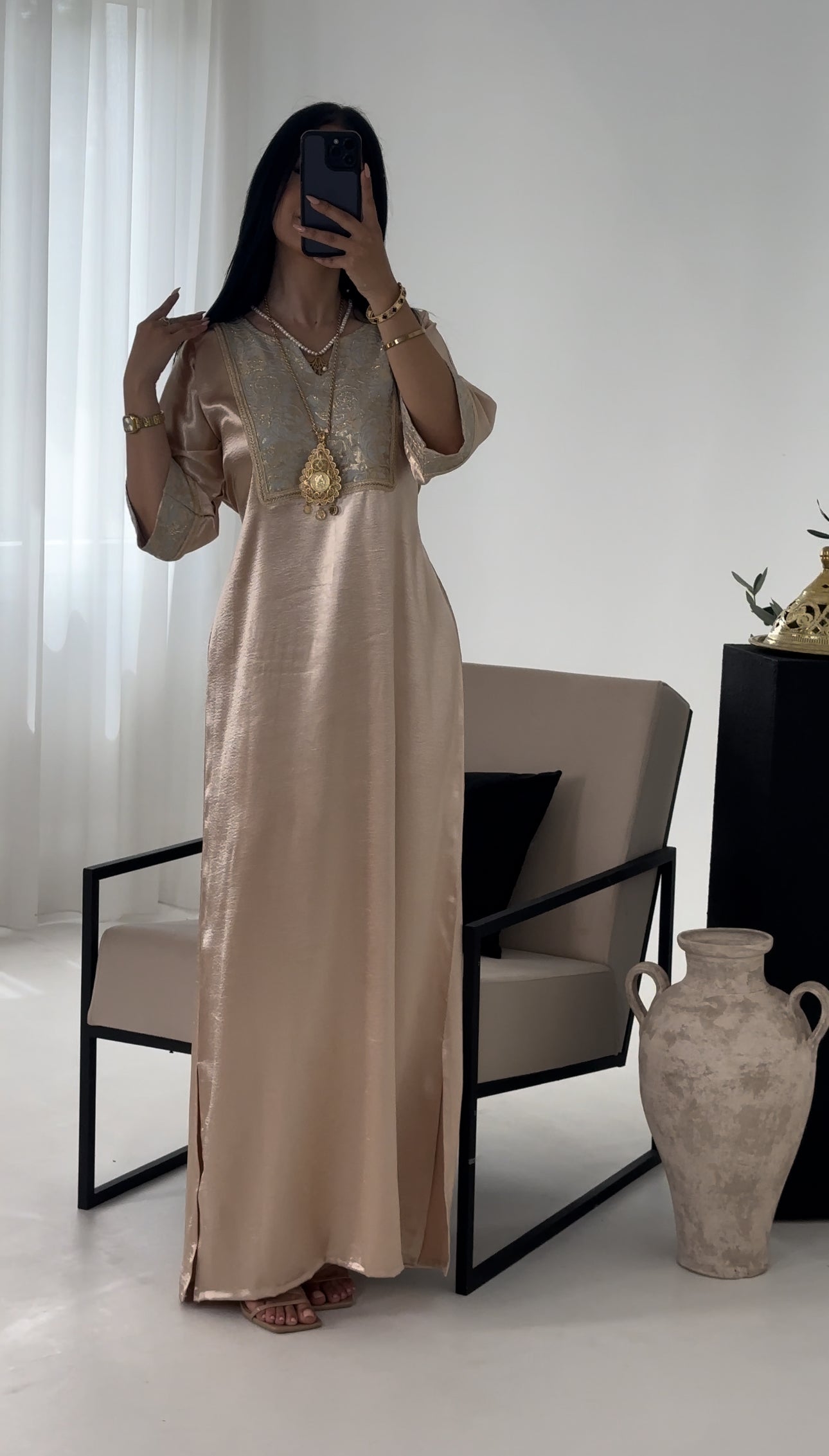 Robe Rym